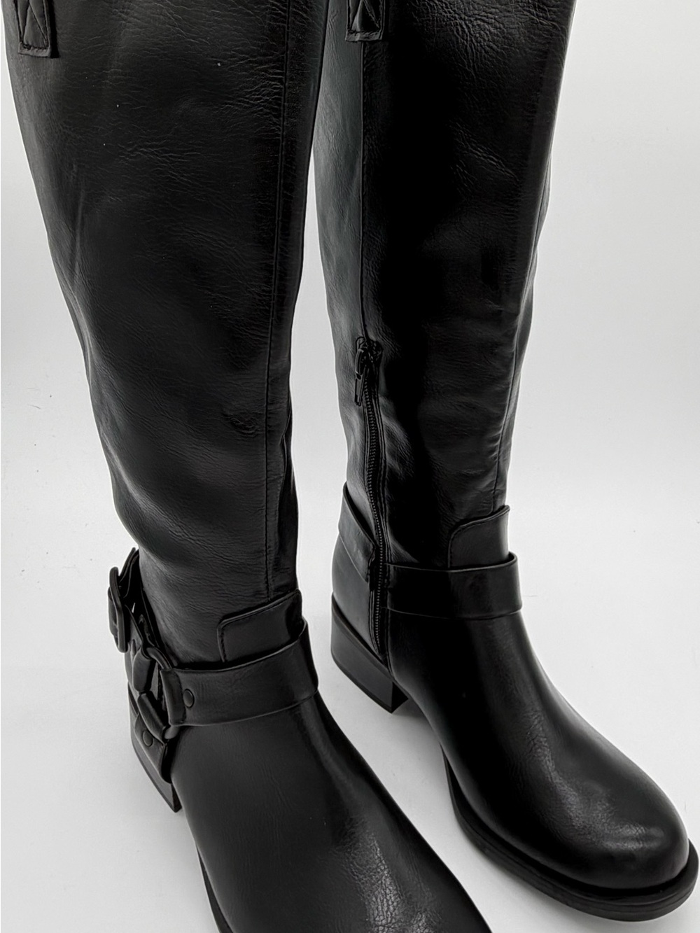 boc Black Knee-High Leather Riding Boots with Buckle Detail